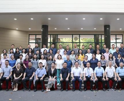 学校2026年暑期干部人才数智能力提升专题培训班圆满结业